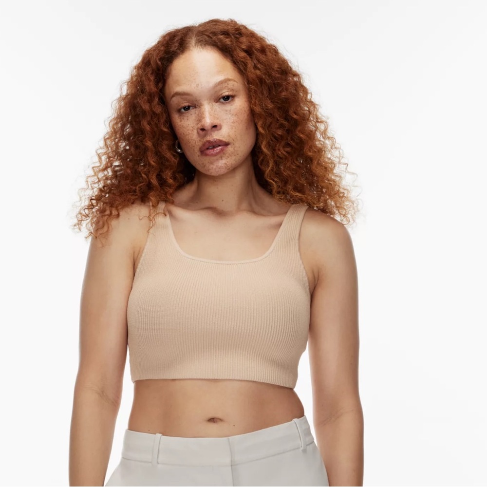 Aritzia Babaton Sculpt Knit Squareneck Cropped Tank in Dewberry Purple